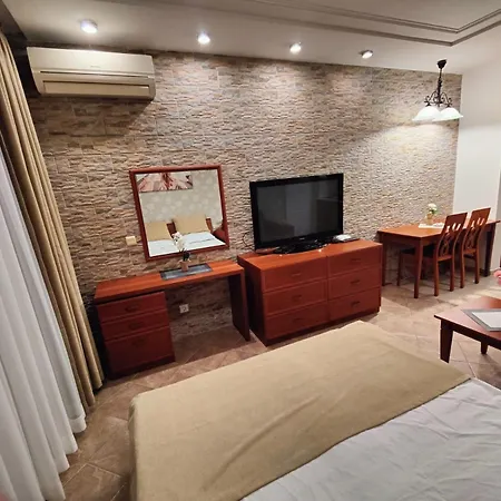 Life Private Apartment Sosopol