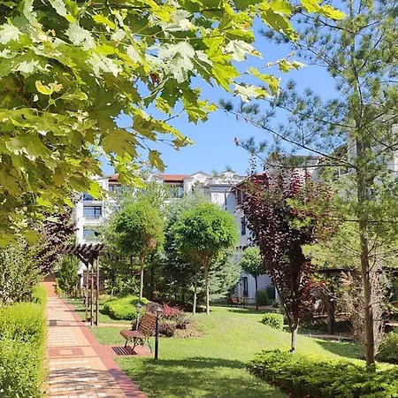 Apartment Life Private *